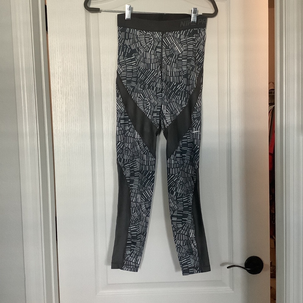 Nike pro leggings